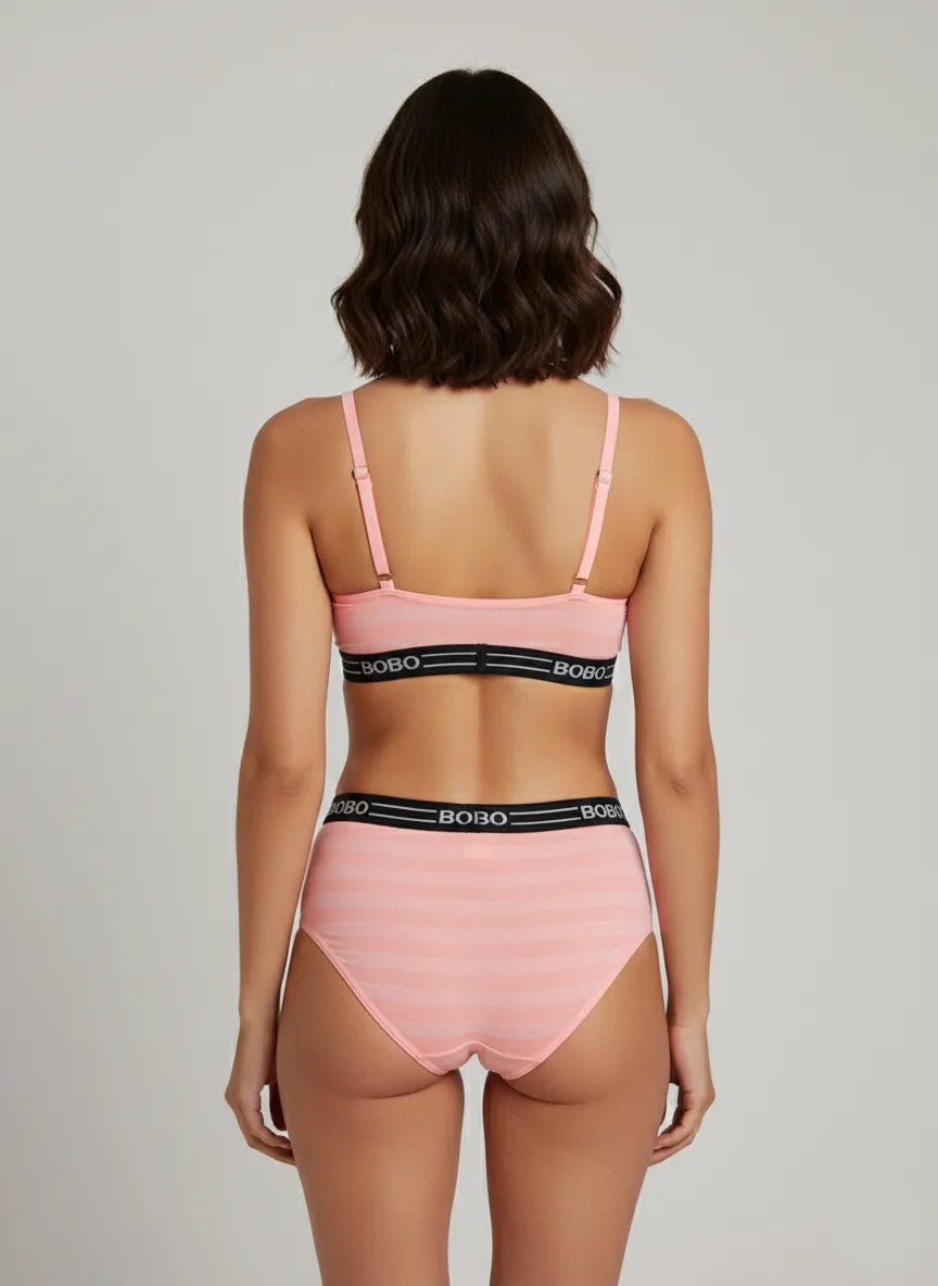 Padded Blouse Set – Comfortable Shaping Blouse for Elegant Fit